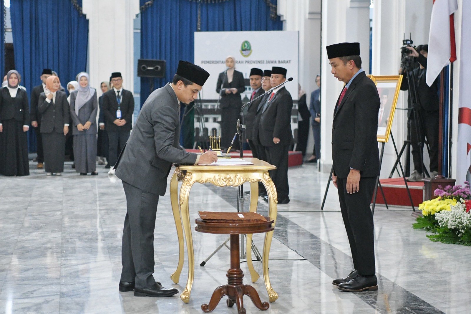 Bey Machmudin Dorong PNS Jabar Bekerja "Zero Mistake"