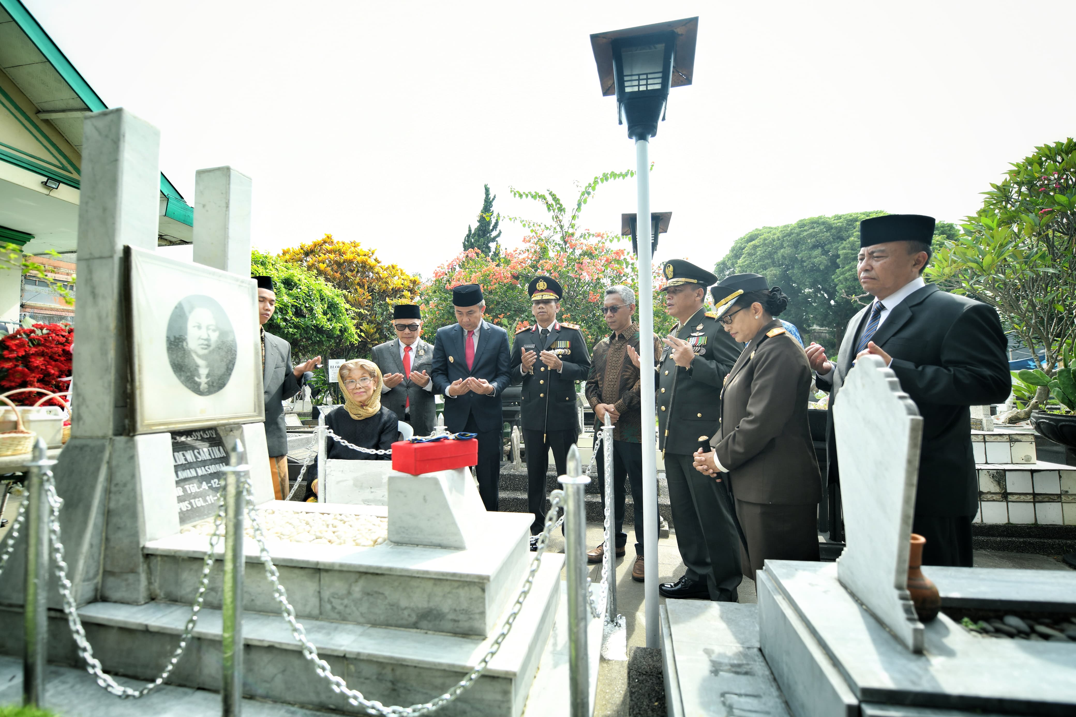 HARI PAHLAWAN Bey Machmudin: Implementasi Semangat Kepahlawanan Runtuhkan Kultur Kemiskinan