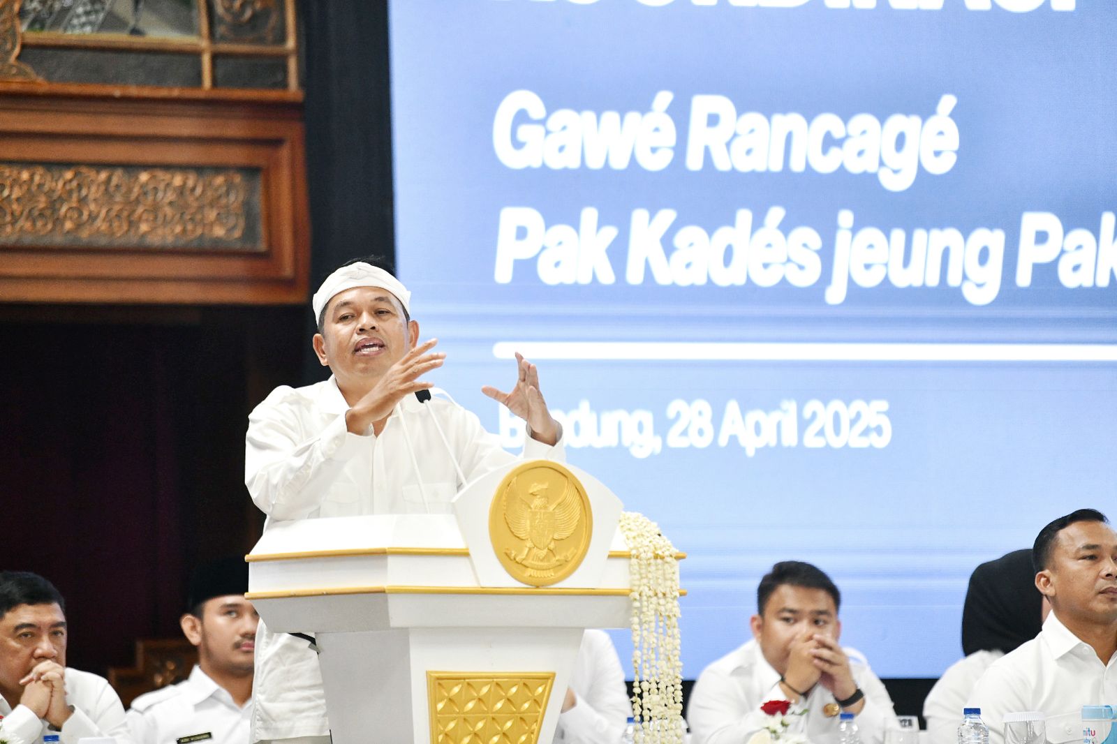 KDM Dorong Pembangunan Infrastruktur untuk Percepatan Pelayanan Publik di Desa