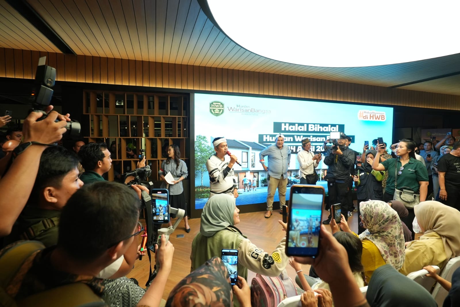 Gubernur bersama Menteri PKP Resmikan Program Bedah Rumah, Total 40.000 Unit di Jabar