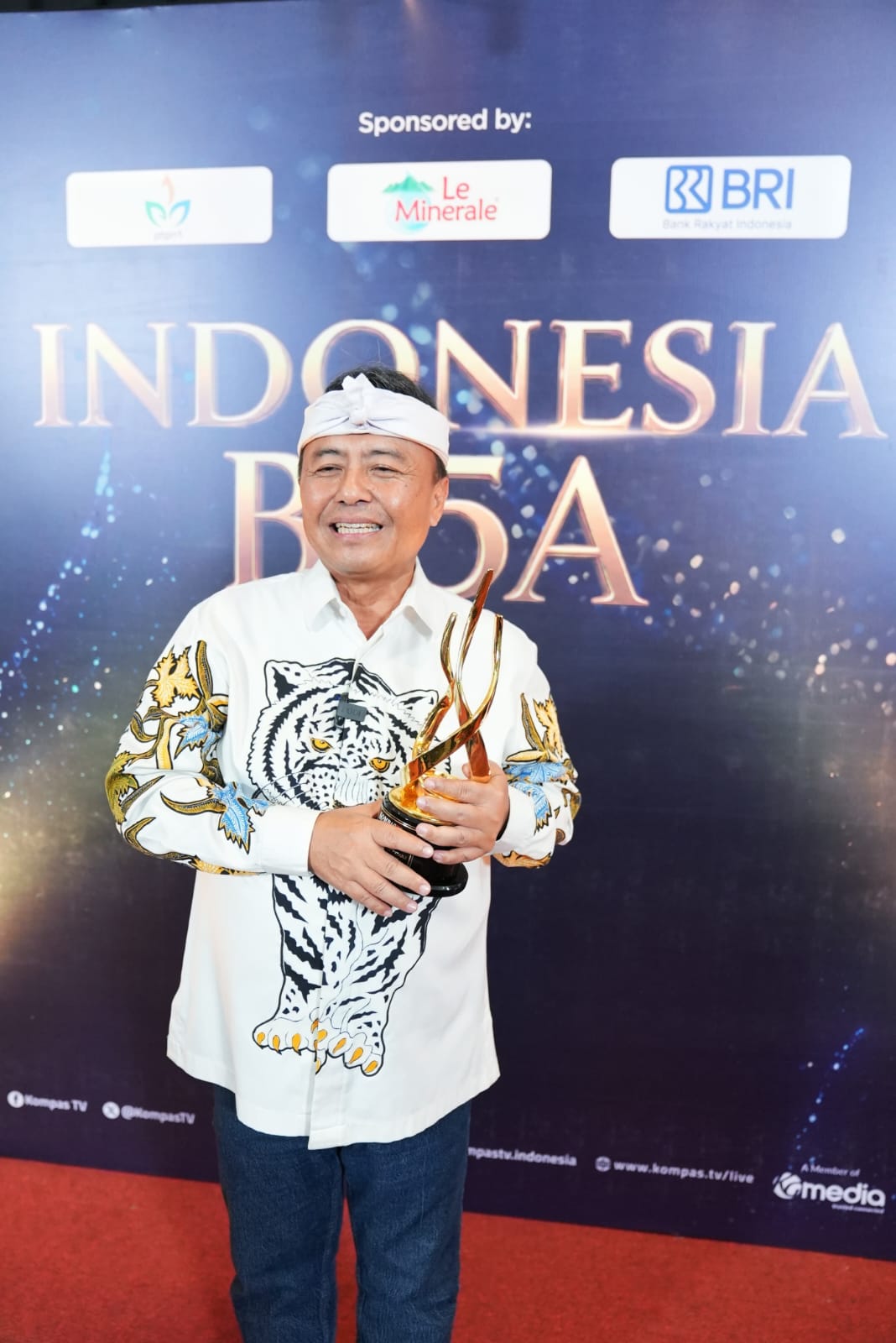 Jabar Raih Apresiasi Daerah Peduli Iklim Investasi dari Kompas TV