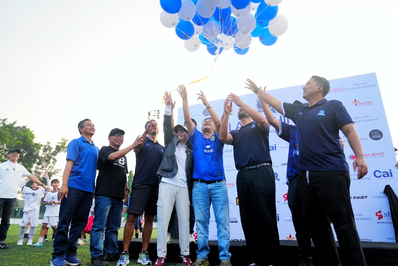 Wagub Jabar Dorong Neo Gen FA Cetak Talenta Baru untuk Persib dan Timnas