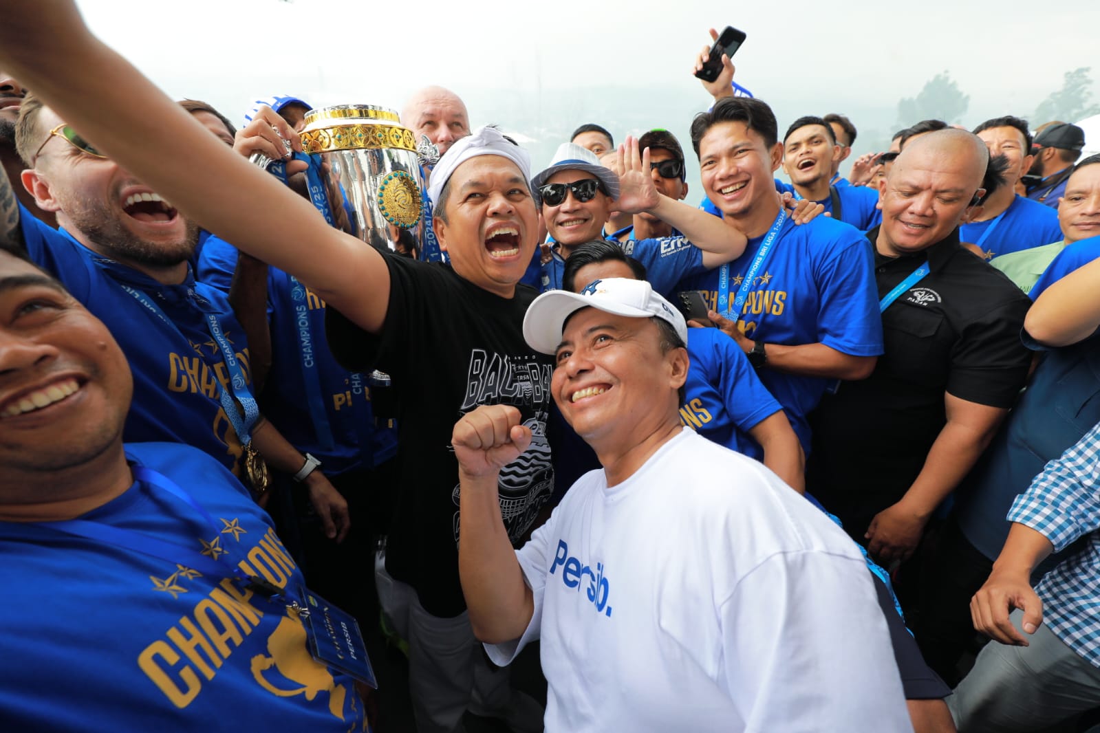 KDM Umumkan Bonus Rp2 Miliar untuk Persib