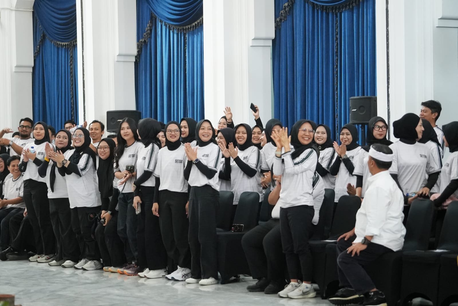 Sekda Herman Lepas Kontingen Setda Jabar ke HAORNAS 2026, Tekankan Semangat Sehat, Bahagia dan Menang
